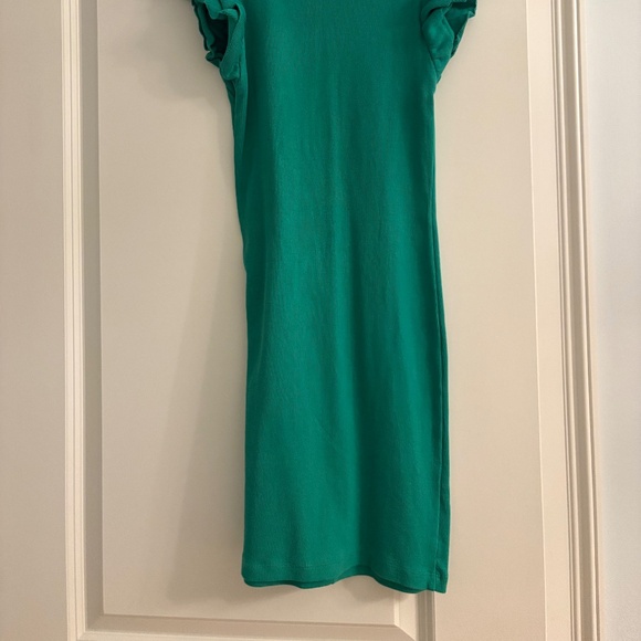 Zara Ruffled Ribbed Kelly Green - Picture 3 of 5